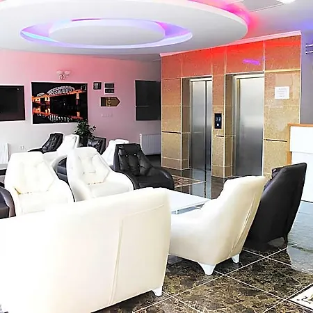 Hotell Parlak İğneada