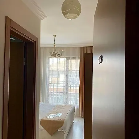 Parlak Otel 3*