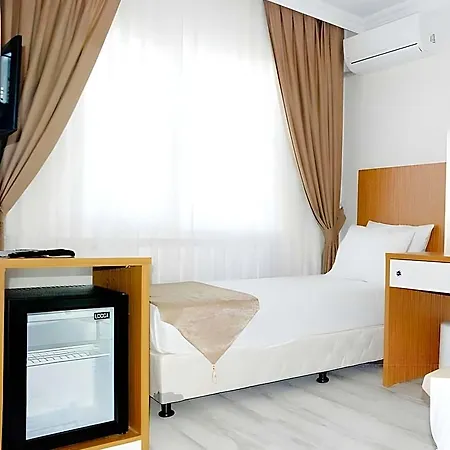 Parlak 3* İğneada