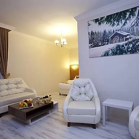 Parlak 3* İğneada