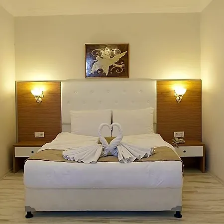 Parlak İğneada