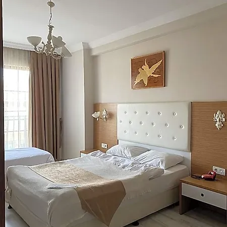 Parlak 3* İğneada